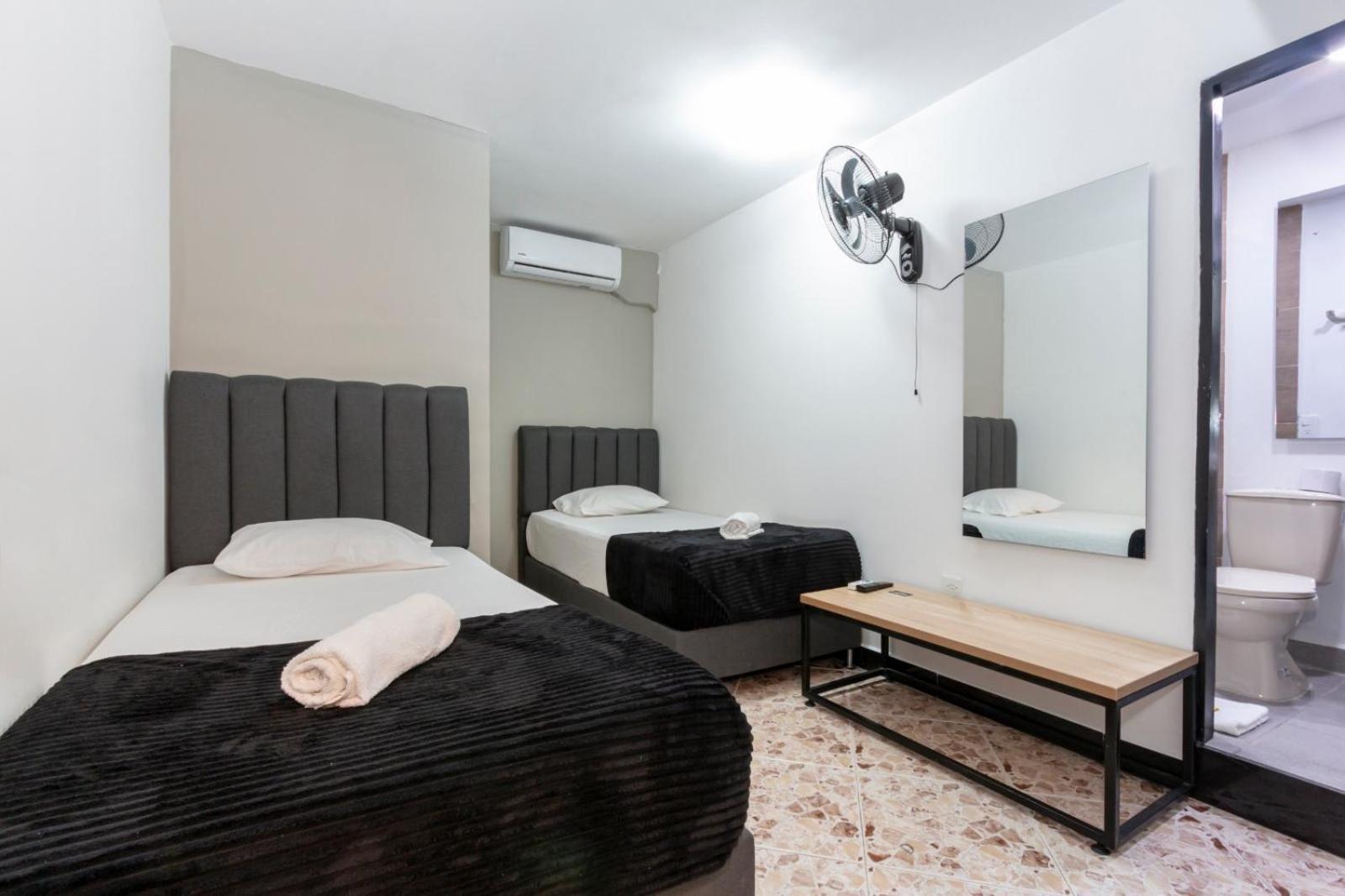 Hotel De Leon Estadio ميديلين المظهر الخارجي الصورة