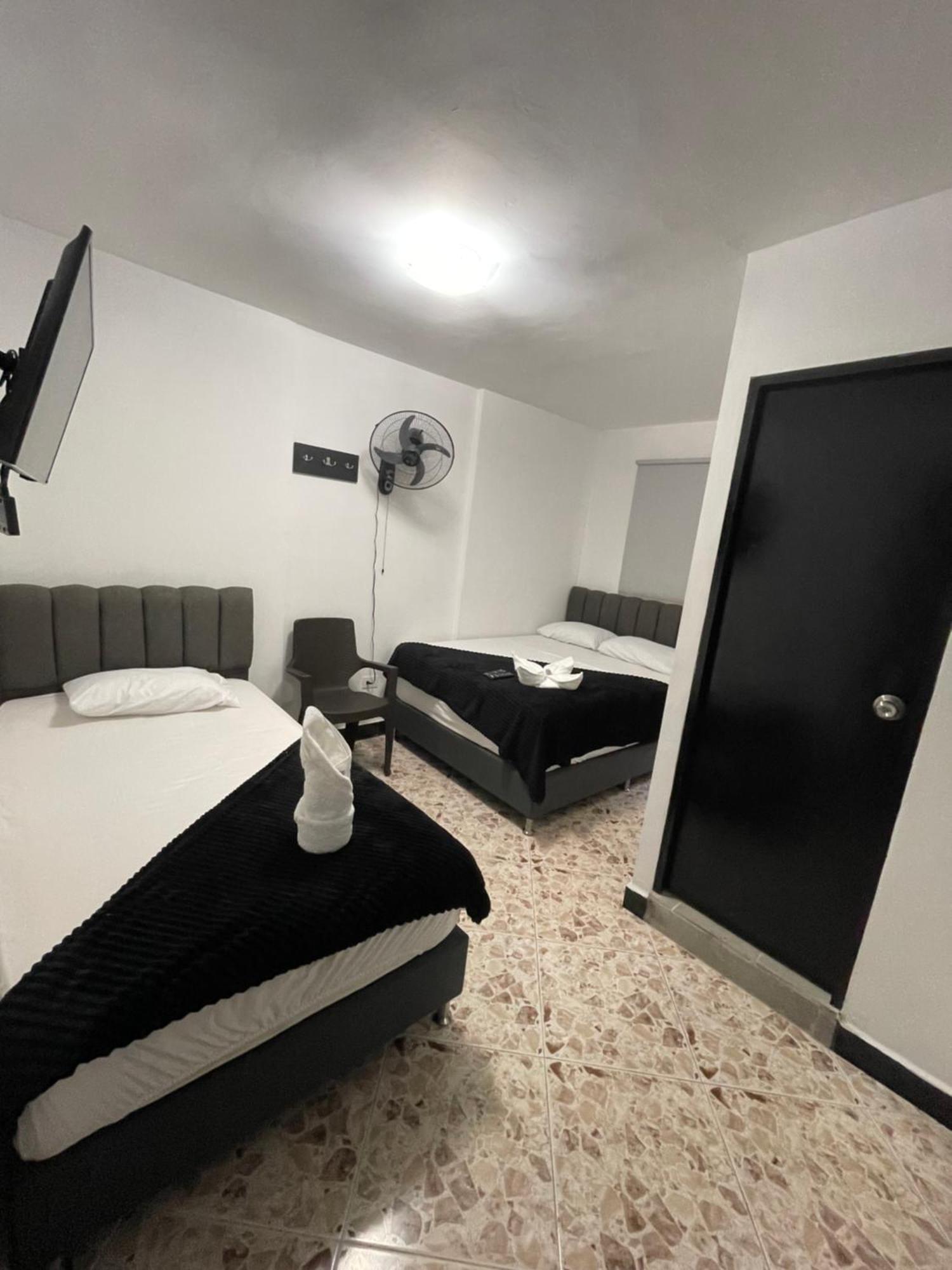 Hotel De Leon Estadio ميديلين المظهر الخارجي الصورة