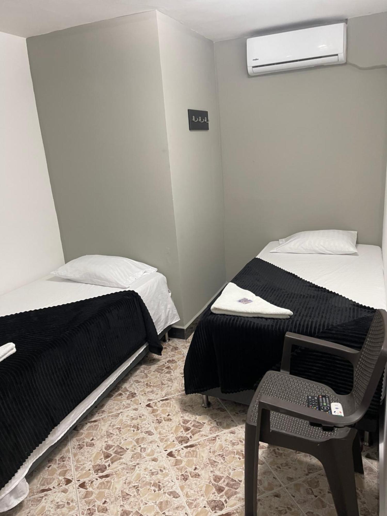 Hotel De Leon Estadio ميديلين المظهر الخارجي الصورة